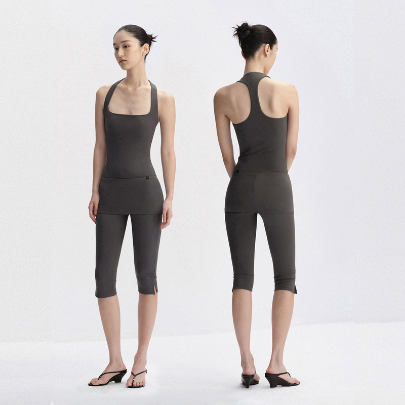 Ra Everyday Sports Yoga Tank Top with Chest Pads, Gray/Black