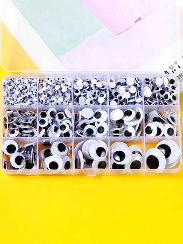 Игрушка, кукла с аксессуарами