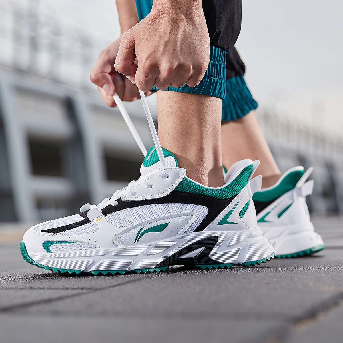 Li Ning Running Shoes Men's Shoes 2022 Spring New Low Help Retro Old Daddy Shoes Breathable Running Shoes Light Shock Absorbing Shoes