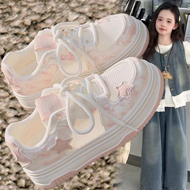 女の子用スニーカー 2026年夏新作 子供用メッシュ通気性ホワイトスポーツシューズ 女の子用スタイリッシュパンシューズ