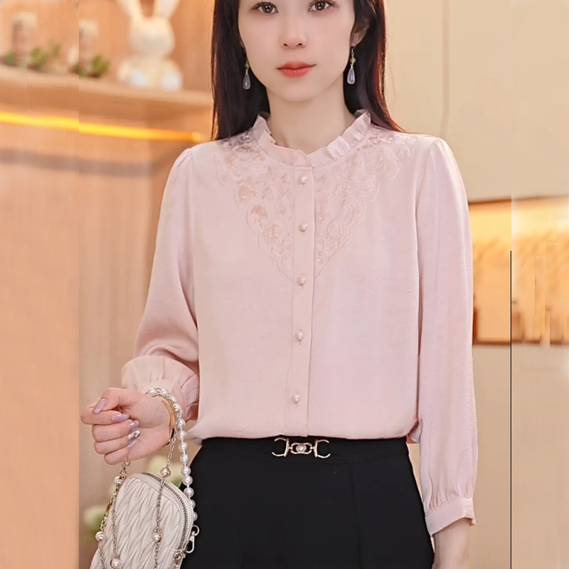 High-End Jacquard Embroidered Floral Three-Quarter Sleeve Shirt for Women, 2026 Summer New Style, Mulberry Silk Niche Fashionable Top High-End Jacquard Embroidered Floral Three-Quarter Sleeve Shirt for Women, 2026 Summer New Style, Mulberry Silk Niche Fashionable Top