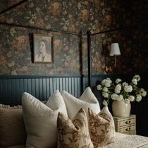 Vintage Garden Swedish imported wallpaper retro light luxury country garden American bedroom background wall wallpaper
