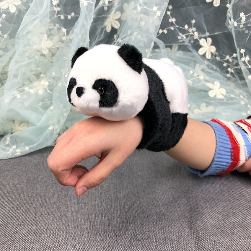 Ultra cute panda paparazzi clapping lap clips plush dolls cuddles with wrist curtains Shoulder Bag Chengdu souvenirs to send friends