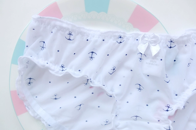 Han Fan Công chúa Gió Hải quân Gió Dâu lưới Phối cảnh Đầm ren tươi eo thấp Quần lót tam giác Cotton