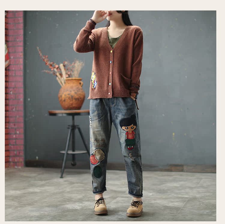 Cami mưa mới retro lõi sợi đan hàng đầu nữ dài tay trước ngắn dài áo len thêu thêu áo len cổ lọ form rộng