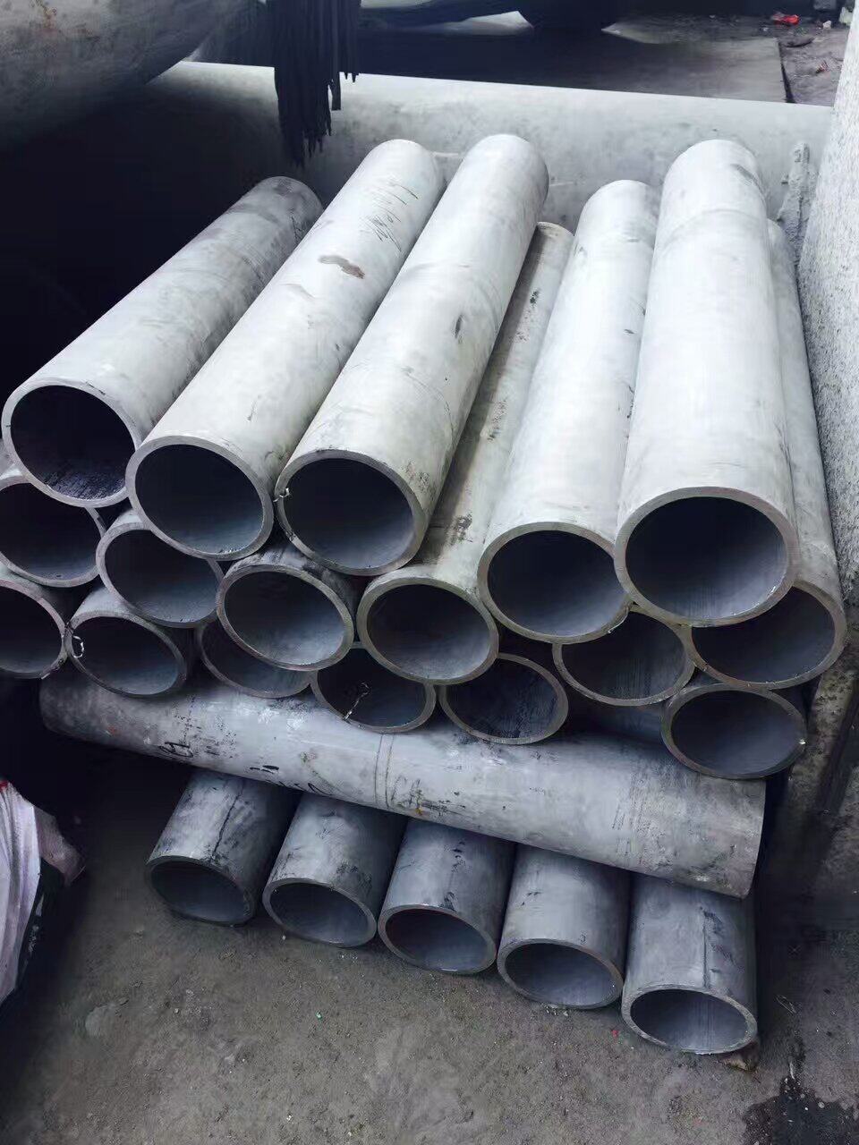 Diameter 219MM Industrial seamless pipe 304 stainless thick wall steel pipe tear down