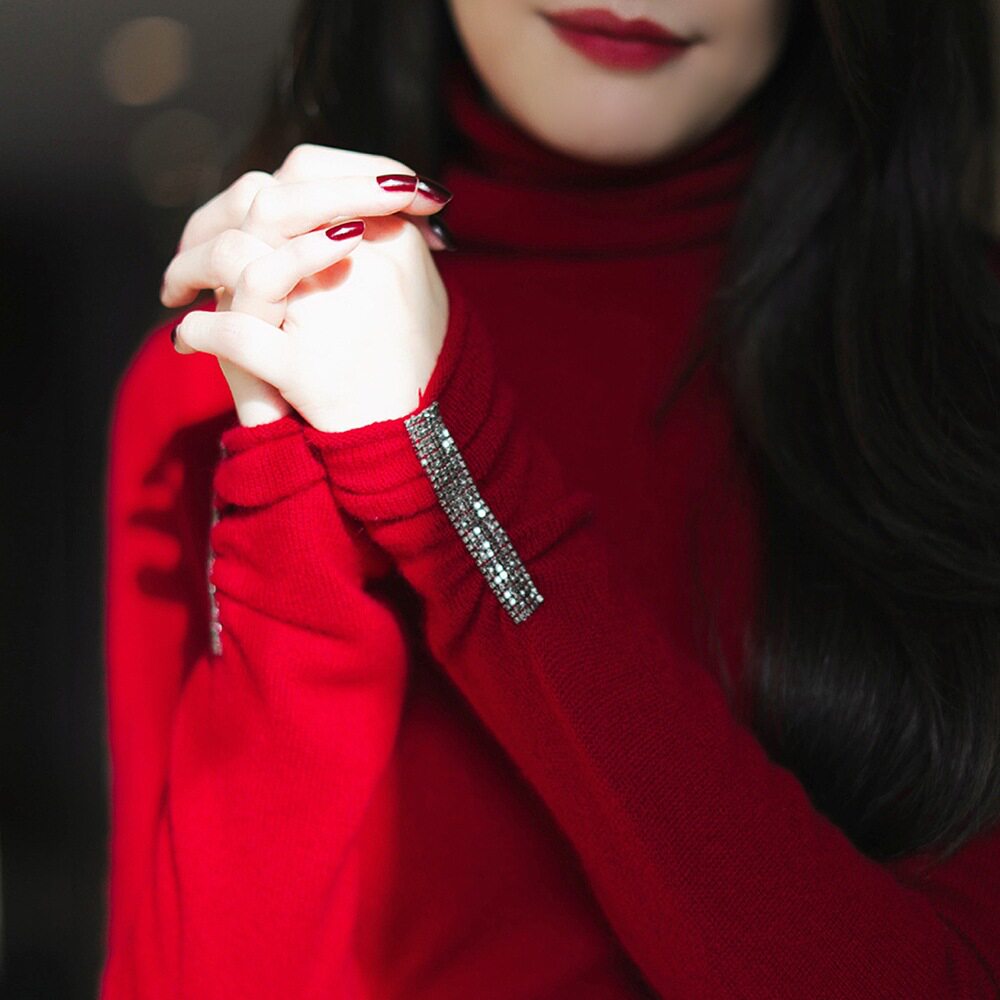 Gorgeous diamond-embellished cashmere sweater with high-neck slim-fitting red high-neck bottoming sweater women's autumn new style