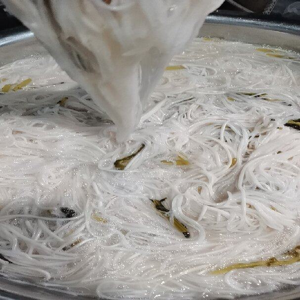 2025年舌尖上的滇味潮流:傣味鲜萝卜丝酸肉凭什么风靡云南临沧耿马?