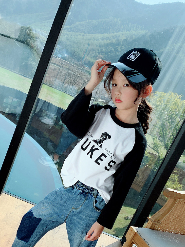 2021 spring and autumn new children's clothing girls ' long-sleeved T-shirt middle and large children's casual inner clothes children's cotton thin top