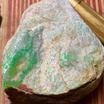 Jade burmese raw stone bracelet ice species