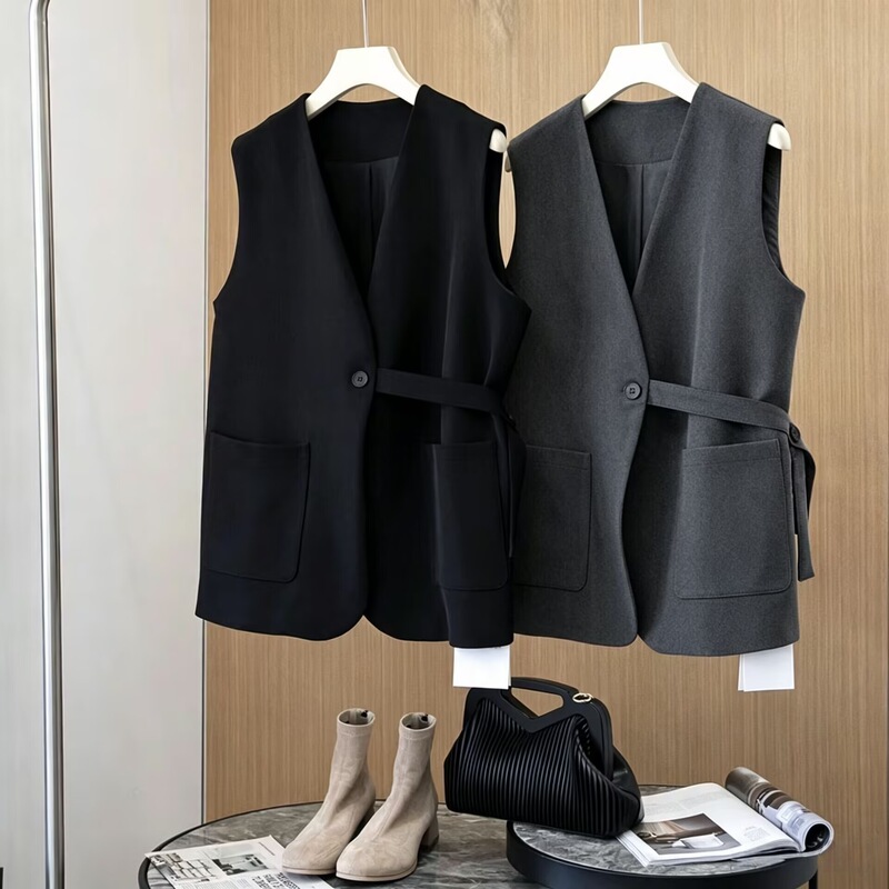 Plus-Size Women's Suit Vest, Fashionable and Slimming, Versatile Spring and Summer Sleeveless Jacket, Vest 100kg Plus-Size Women's Suit Vest, Fashionable and Slimming, Versatile Spring and Summer Sleeveless Jacket, Vest 100kg