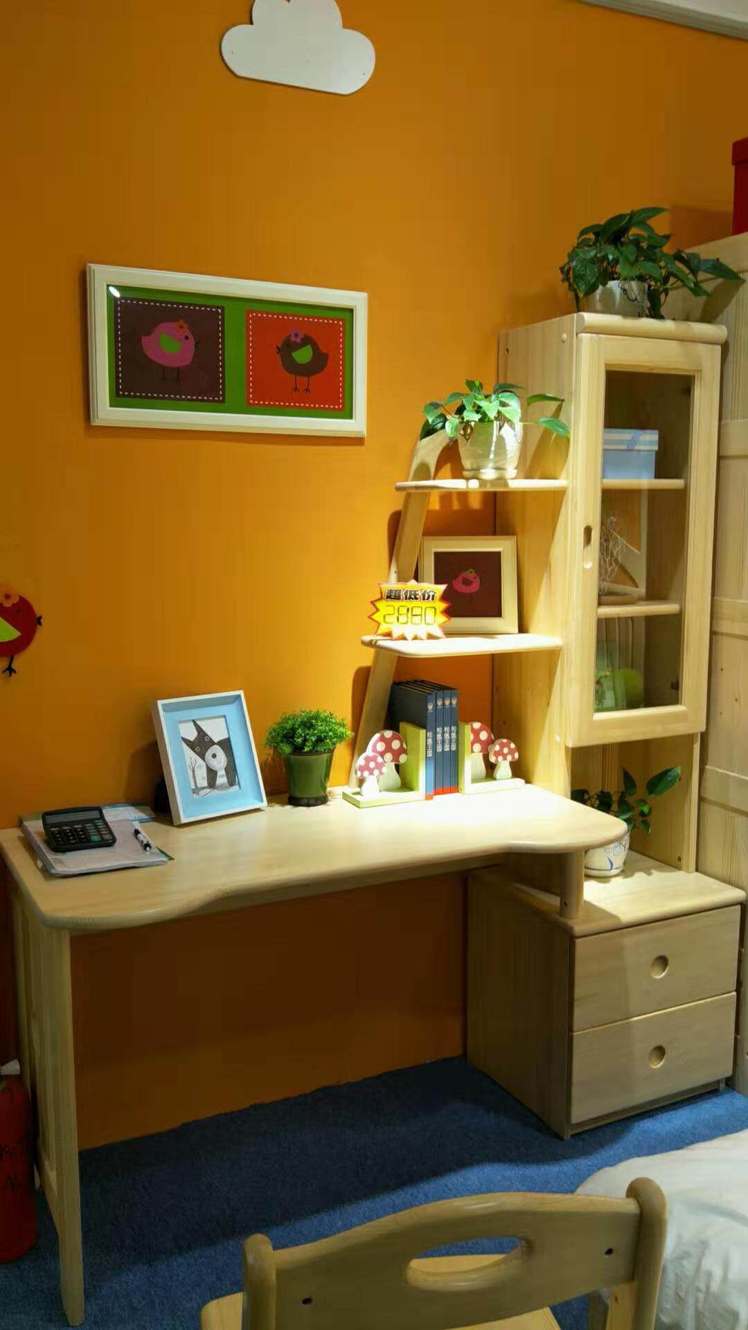 Original wood color desk T010 in the Kingdom of Matsuburg