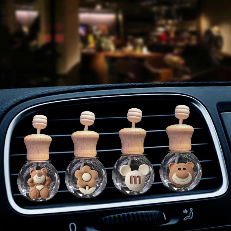 Internet celebrity milk tea cartoon car air outlet perfume bottle creative cute car aromatherapy decoration car interior accessories