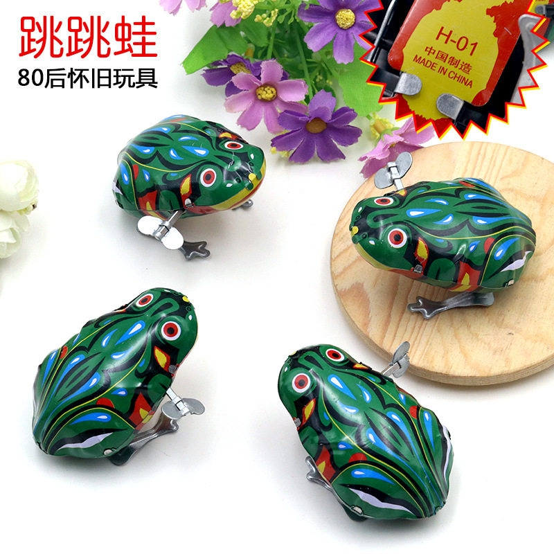 Tin frog jumping jumping frog clockwork children's toys batch send kindergarten small gifts 1-2 yuan Children's Day gift