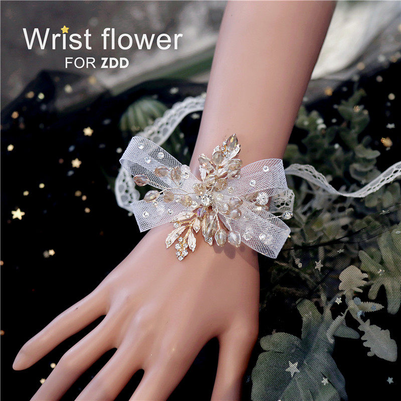 Original handmade high-end luxury bride wrist flower bridesmaid hand flower forest wedding gift creative crystal hand tied flower