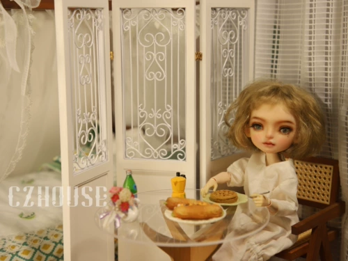 [22. Сентябрьский склад SPOT] CZHOUSH