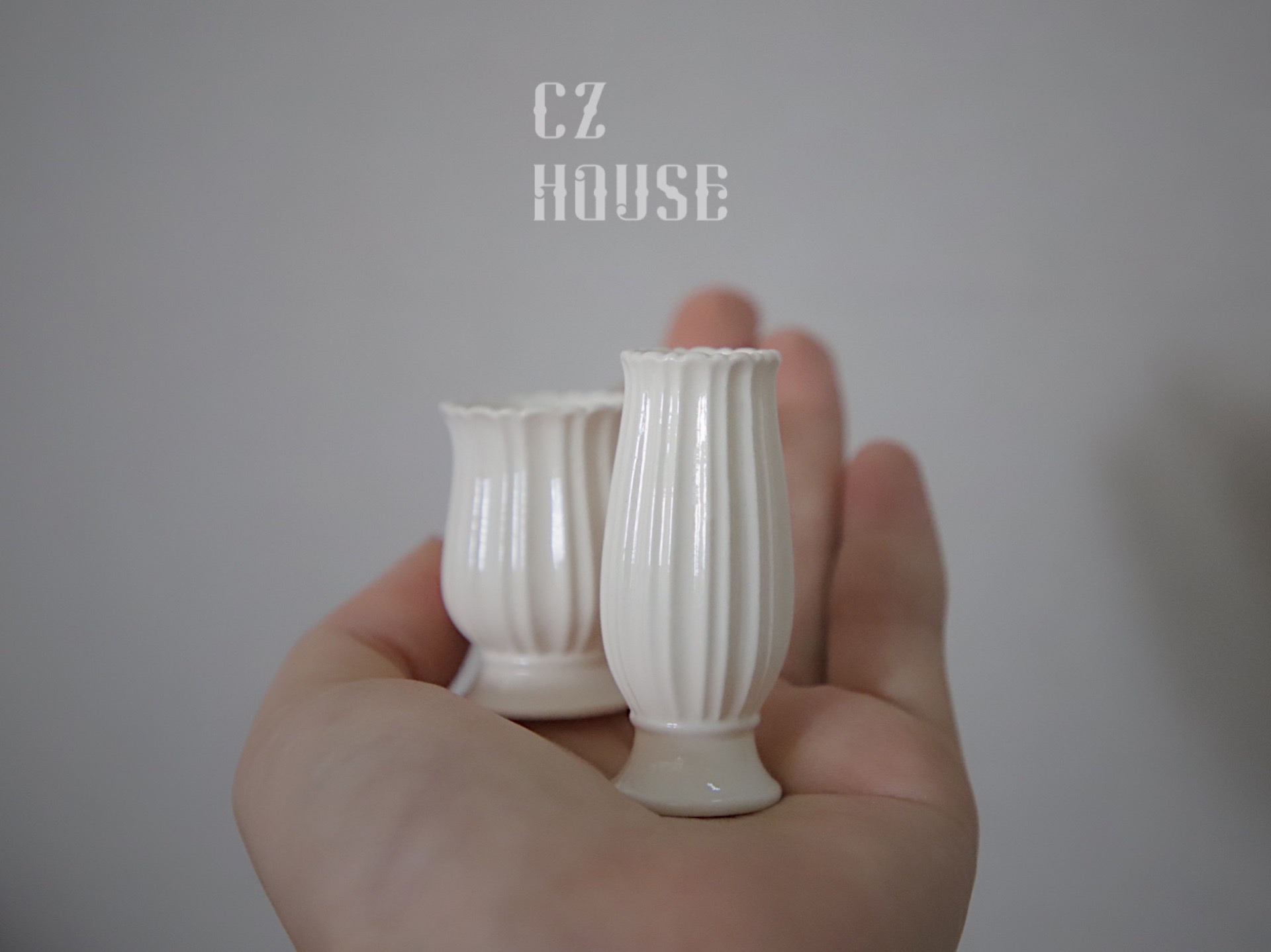 (sold out) CZHOUSE Nordic vase (new vintage cream)