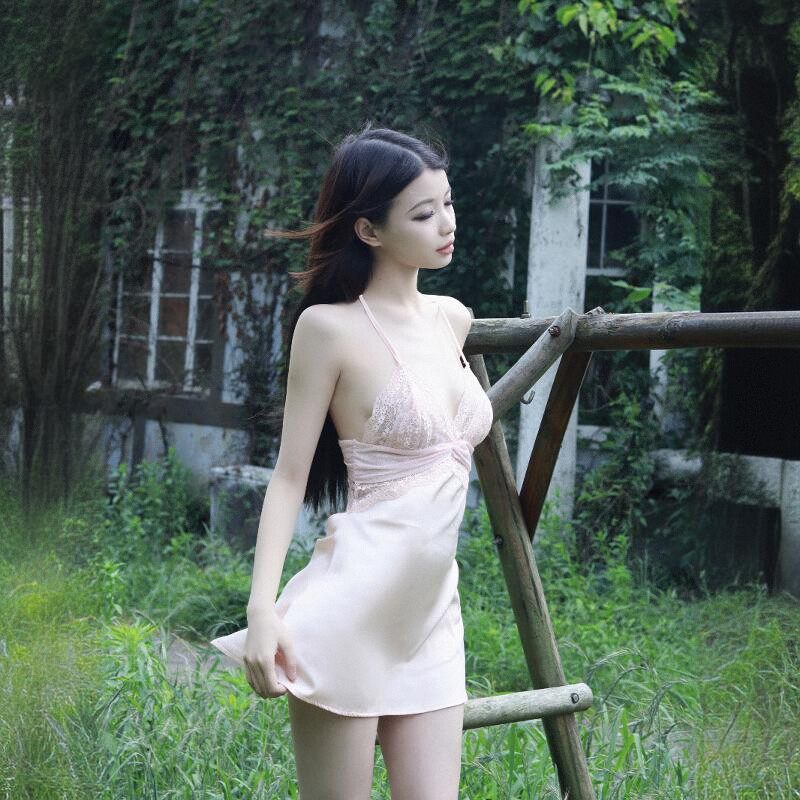 Sexy V-neck lace nightgown home clothes