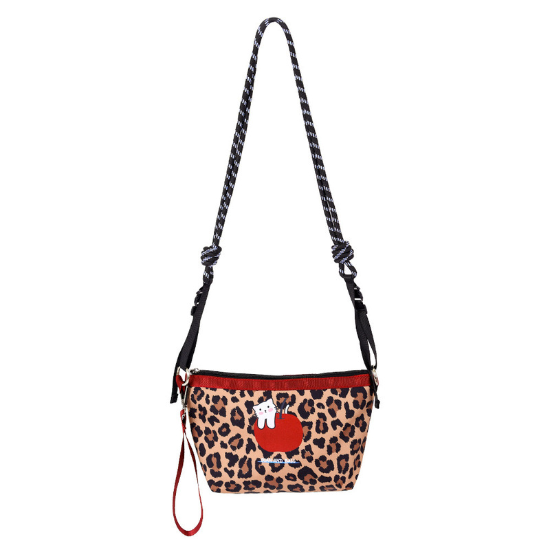 2026 New Portable Storage Phone Bag, Fashionable and Versatile, Lightweight Commuter Coin Purse, Niche Crossbody Handbag for Women