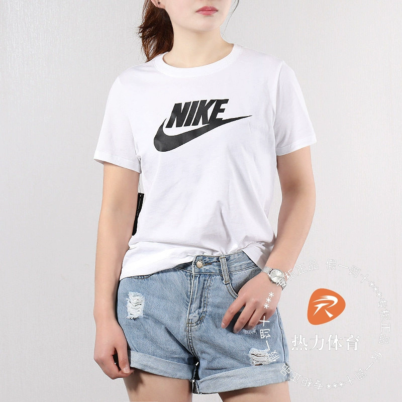Nike tay ngắn phụ nữ 2020 mùa hè mới thể thao nửa tay áo thun cổ tròn thoáng khí BV6170-010-100 - Áo phông thể thao