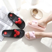 Phim hoạt hình dép nữ mùa hè vài dễ thương bên ngoài mặc nhà trong nhà non-slip đáy mềm nam tắm dép