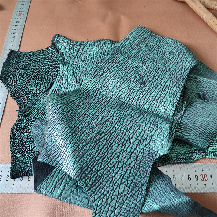Ink green shark special leather material DIY meter with mobile phone protection shell wallet short clip key bag cutting sleeve inlaid leather material