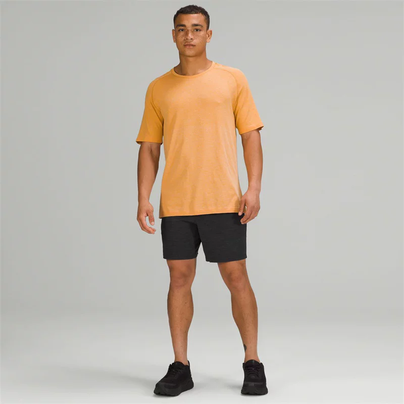 ПРОБЕЖИЙ БЕРУМ МУЖСКИЕ СПОРТИВНЫЕ ШОРТЫ 7" *Без подкладки lululemon lm7ab0s