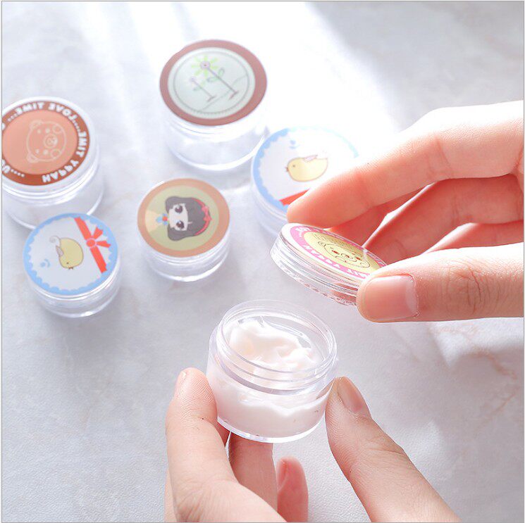 2 Cosmetics Plastic Cream Bottle Travel Portable Cartoon Cream Bottle Loose Powder Box with Spoon