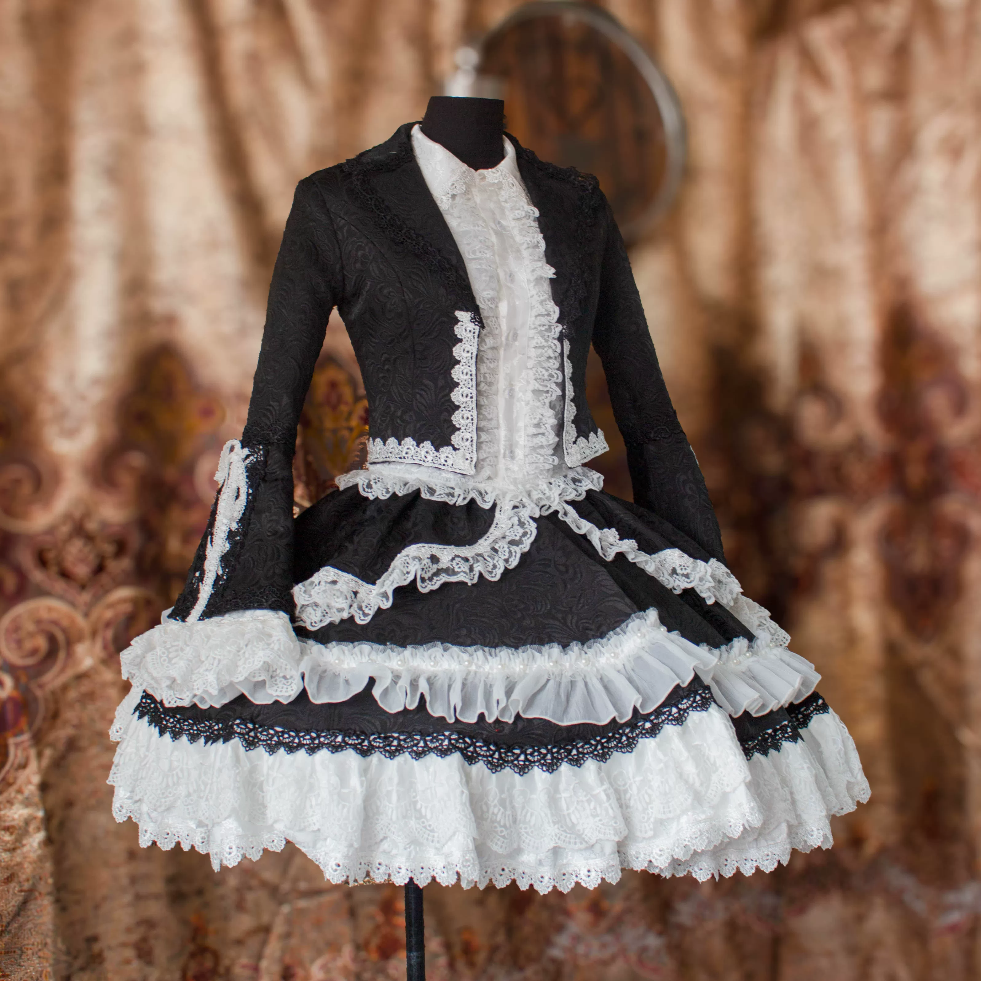 Секимото Дангионрапа в образе Celestia Goth, аниме косплей костюм