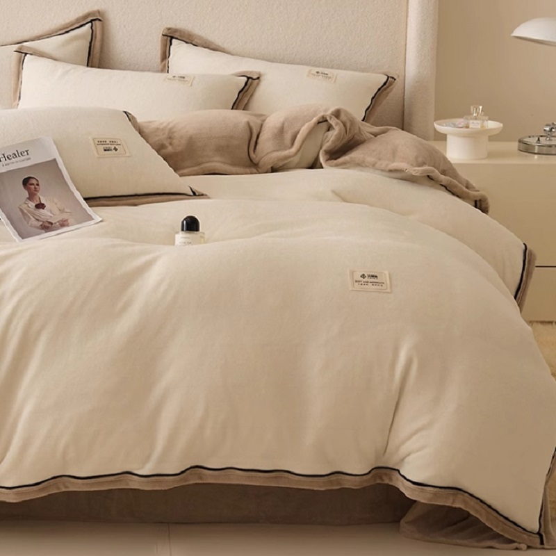 洁丽雅冬季牛奶绒四件