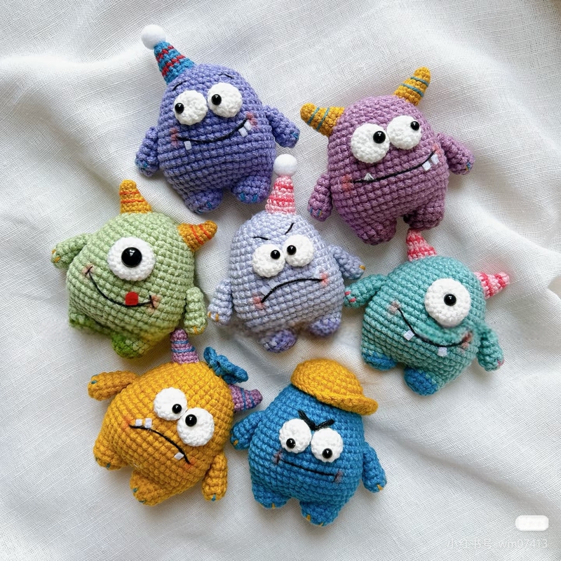 Handmade Crochet Yarn Monster Doll Pendant Keychain Bag Decoration Gift for Friends and Besties Handmade Crochet Yarn Monster Doll Pendant Keychain Bag Decoration Gift for Friends and Besties