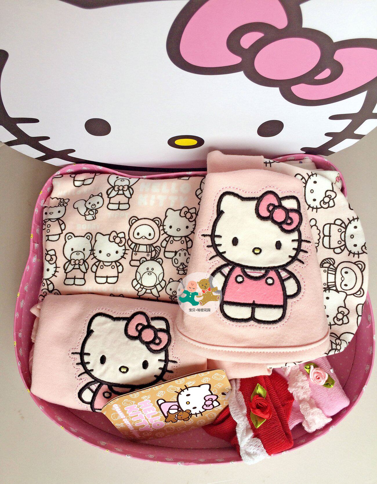 Coffret cadeau pour nouveau-né - Vêtements + Fournitures - Ref 1955900 Image 16