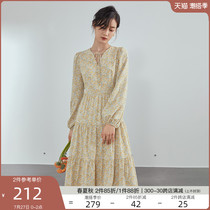 Van Thainen Gentle Blizzard Spinning with Broken Flowers Dress Woman 2021 New Spring and Autumn V Collar Temperament Swarm Dress