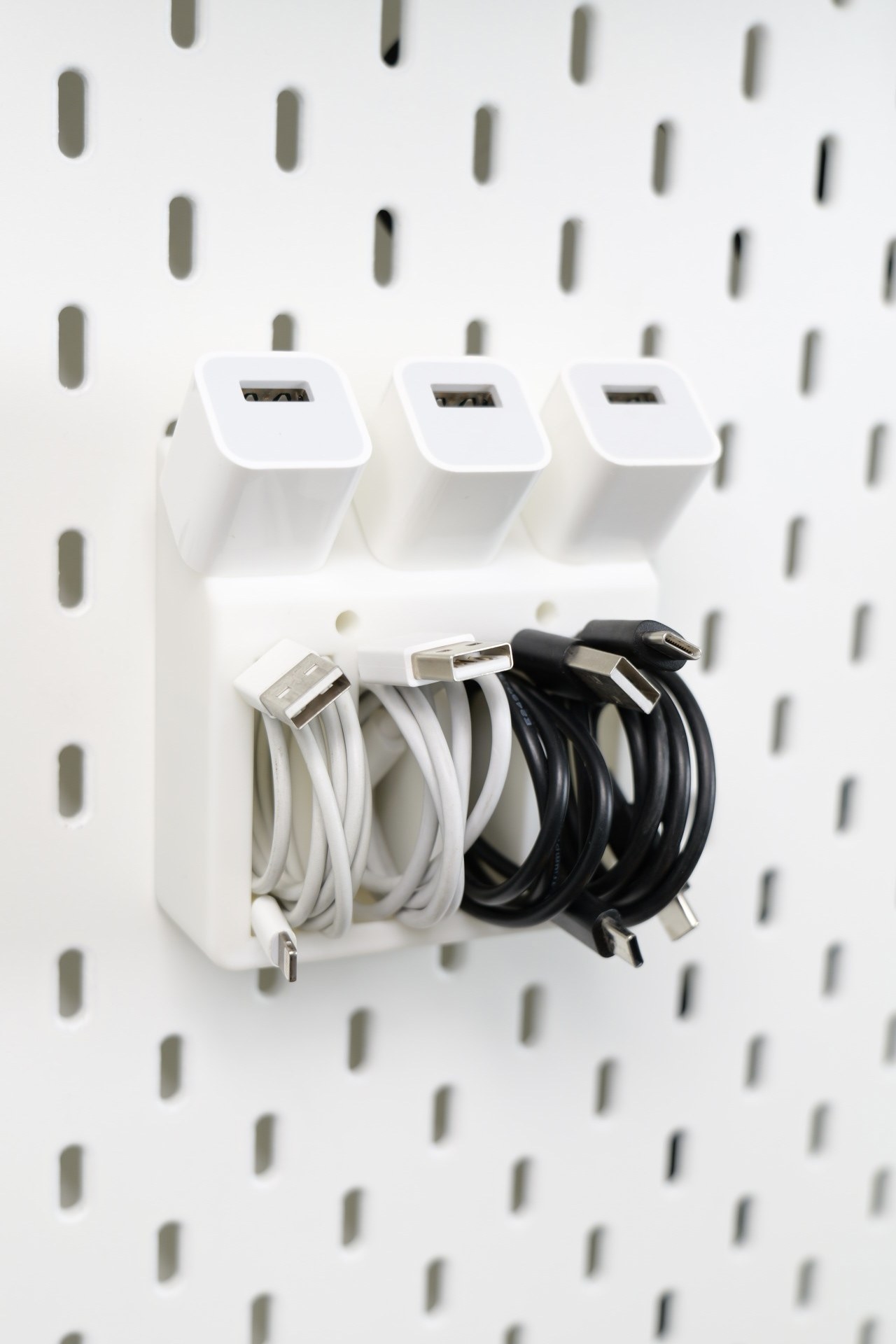 Suitable for IKEA SKADIS IKEA hole board accessories Charger/data storage bracket