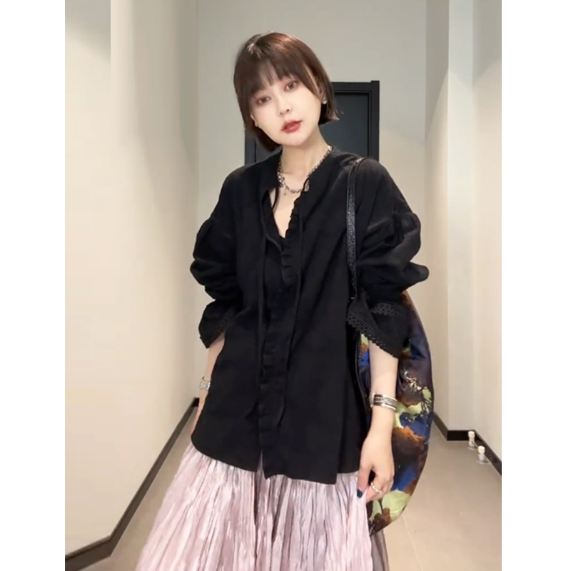 French-Style Lace Patchwork Ruffled Black Shirt for Women, Spring Plus Size, Loose Fit, Slimming, High-End Top