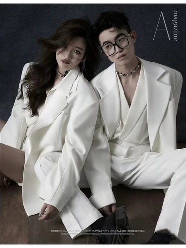 Реквизит для фотографии для влюбленных, брендовый журнал подходит для мужчин и женщин, белый костюм