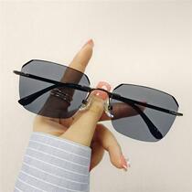 Frameless sunglasses Frameless sunglasses can be matched with myopia glasses mens finished ultra-light custom-made astigmatism color-changing glasses