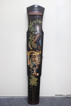 Antiques and miscellaneous collections of lacquer ware and guqin collections, wooden lacquer ware, painted inlays and shells, ethnic guqin instruments