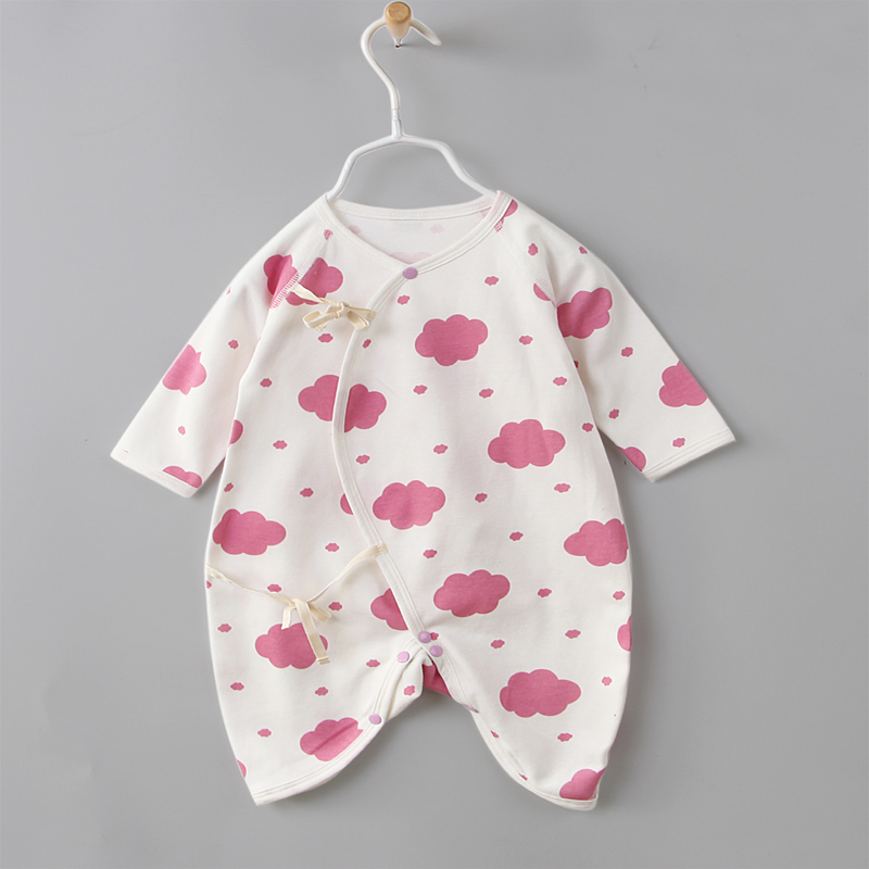 Newborn clothes 0-6 months pure cotton newborn baby Lieven body Harvest butterfly clothes baby monk's clothes for spring and autumn