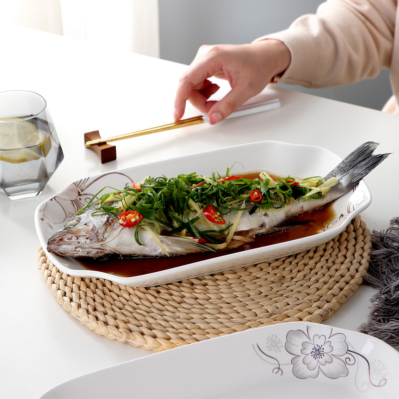 Jingdezhen ceramic steamed fish dish home new large food dish creative contracted dishes ipads porcelain tableware