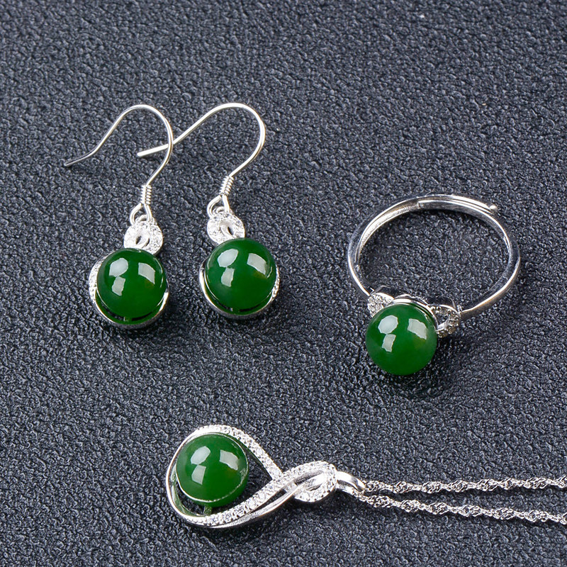 And Tian Beyu s925 silver inlaid simple suit 8mm round pearl inlaid with small woman's ear pendant ring pendant ornament