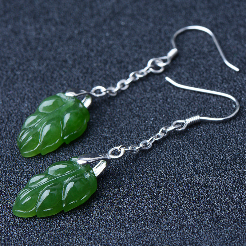 Beyjade leaves ear pendant spinach green no black dots Lady Earrings Earrings Earrings 925 Silver Inlaid Earrings Woman
