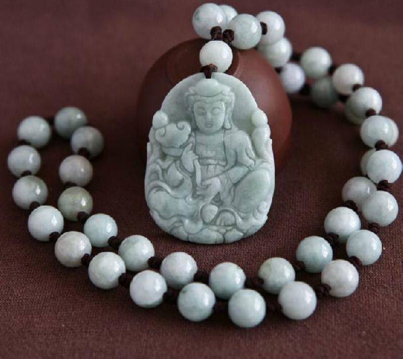 Natural jade A goods necklace Jade Guanyin pendant Men's beads Guanyin necklace Jade pendant Jade jade jade card with card