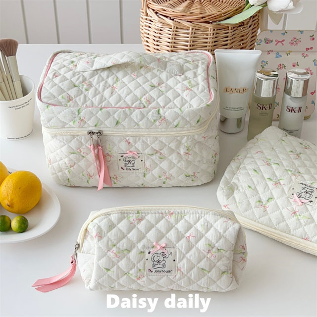 Original Lily of the Valley Bunny Large Capacity Makeup Bag