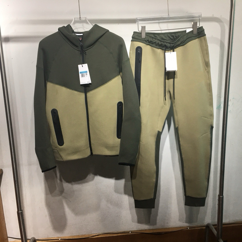 Men's Spring and Autumn Air Layer Cotton Knit Hooded Zip-Up Shirt Sports Casual Jacket and Sweatpants Set Men's Spring and Autumn Air Layer Cotton Knit Hooded Zip-Up Shirt Sports Casual Jacket and Sweatpants Set