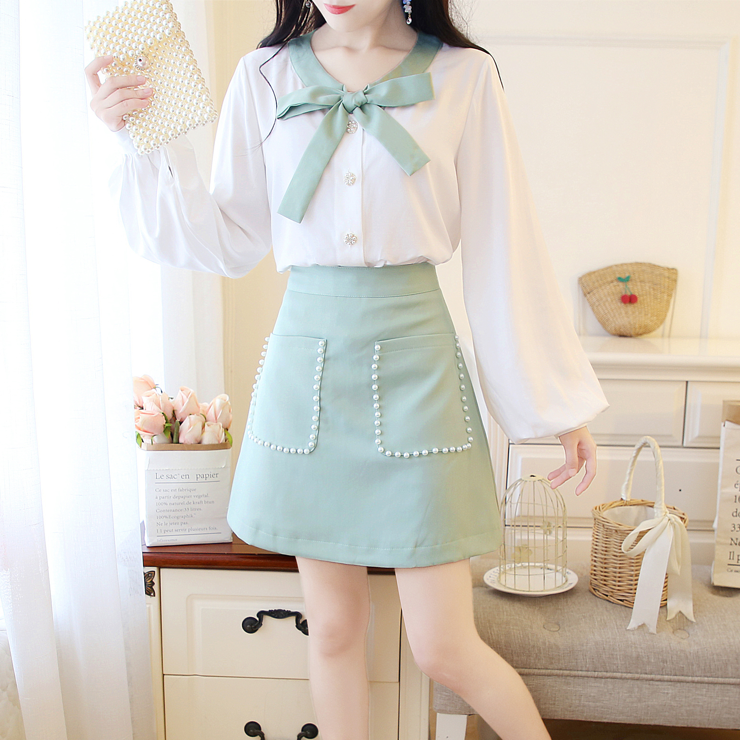 VK旗艦店 韓系抹茶綠蝴蝶結雪紡衫短裙套裝長袖裙裝