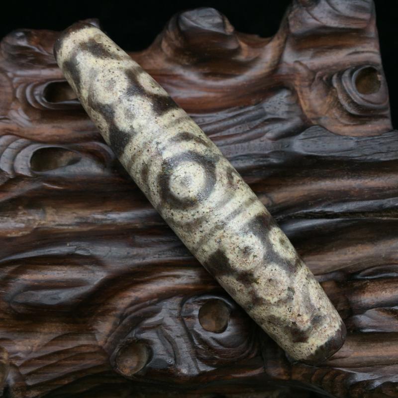 Natural to pure Old cinnabar Old jade (twenty-seven eyes dzi) old collection of old goods Pendant pendant Bag old