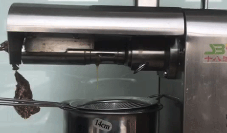  榨油动画.gif