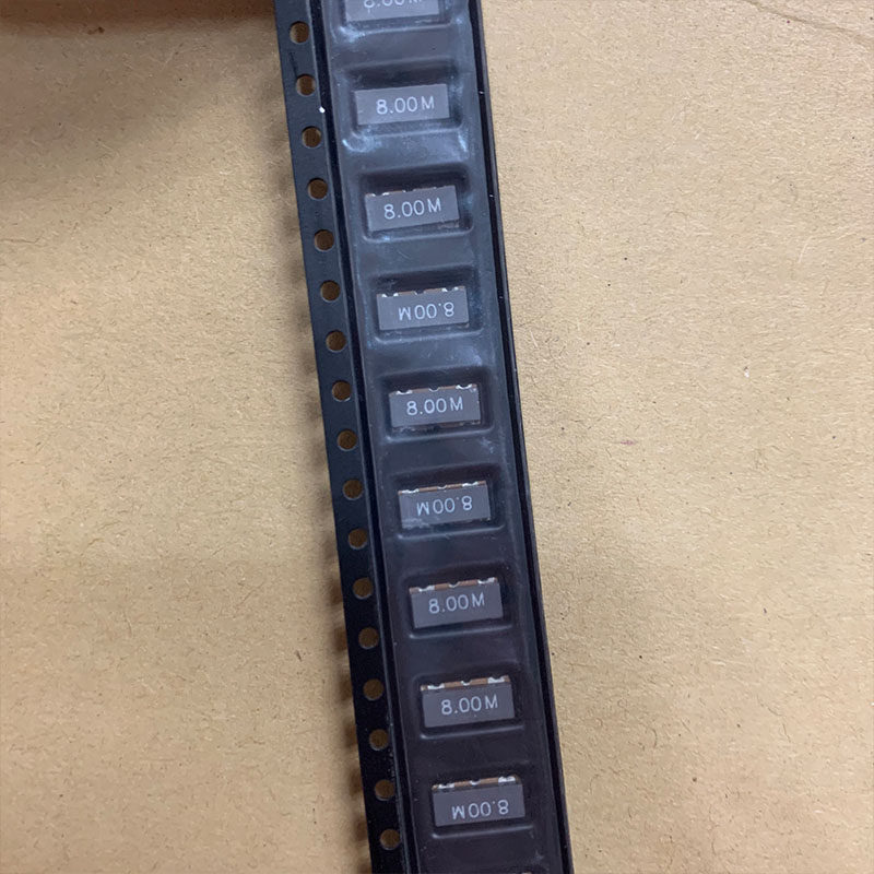 CSTCC8M SMD ceramic crystal oscillator ZTTCC8 00M 8 000MHZ 3*7 3 feet 8MHZ 3*7 8M