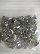 Original new goods HC-49S 4 8970M 4 897M 4 897MHZ direct plug passive crystal oscillator DIP-2